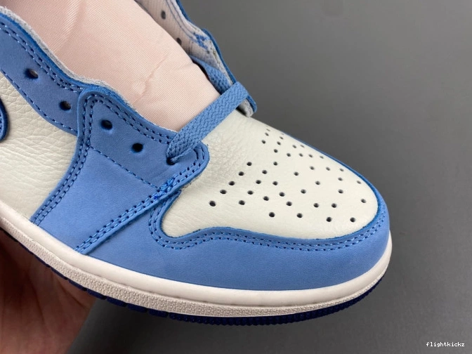 WMNS Air High FD2596-400 in OG First Flight Jordan 1 1014